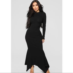 Ribbed Maxi Mermaid Dress